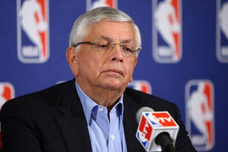 拉齐奥2-0莱切，贡多齐建功，诺斯林锦上添花（拉齐奥2-0力克莱切：贡多齐破门，诺斯林再下一城）