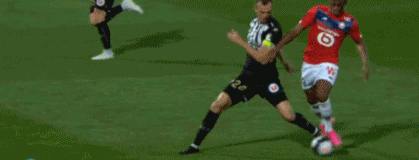 西甲榜首之争白热化