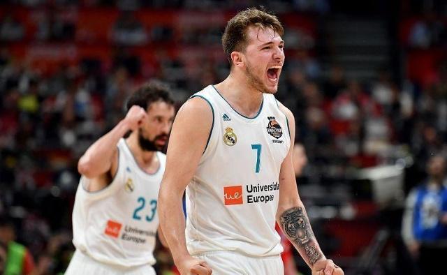 巴萨新星登场攻入制胜球（巴萨新星亮相斩获制胜一球）