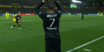 克里斯滕森：附加赛对瑞典队会很棒，只希望我们尽快振作起来（克里斯滕森：附加赛对瑞典有益，盼球队尽快反弹）